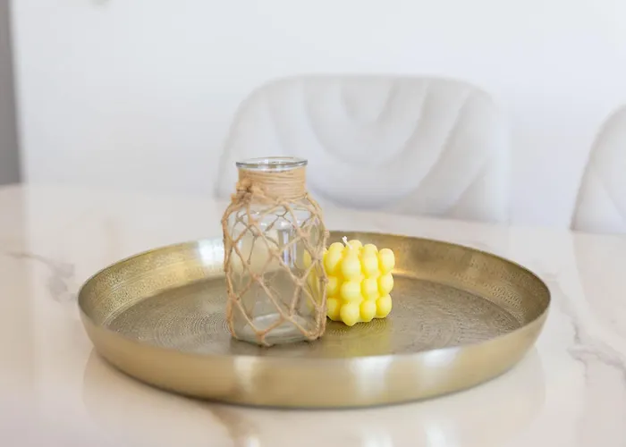 Appartement Spacious & Bright With Balcony *